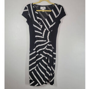 Joseph Ribkoff Bodycon Dress Size 6 V-Neck Short Sleeve Striped Pleated Side